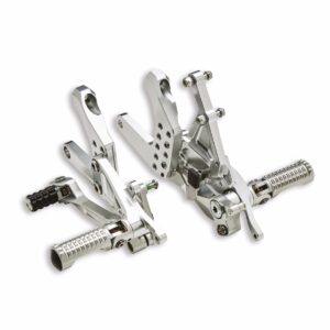 Ducati- Adjustable rider footpegs in aluminium. [96280631CA]