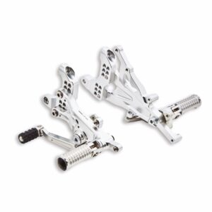 Ducati- Adjustable rider footpegs in aluminium. [96280481B]