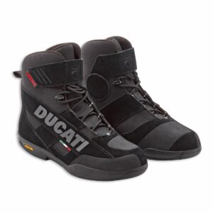 Company C4 2.0 Technical short boots