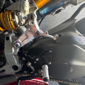 Ducati Panigale V2 Racing Link w Adj Right Height Bar (Version D)
